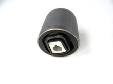 Load image into Gallery viewer, Rolls Royce Ghost Dawn Wraith lower control arms wishbone hydrobearing bushing bush set 2pcs #353