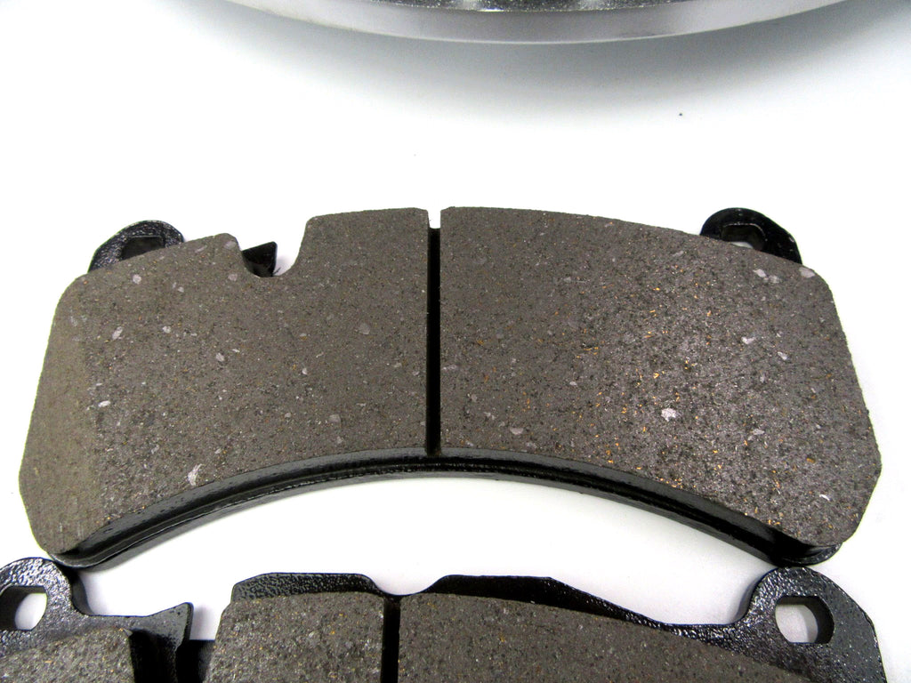 Maserati GranTurismo Gt front brake pads & rotors TopEuro #605 LOW DUST