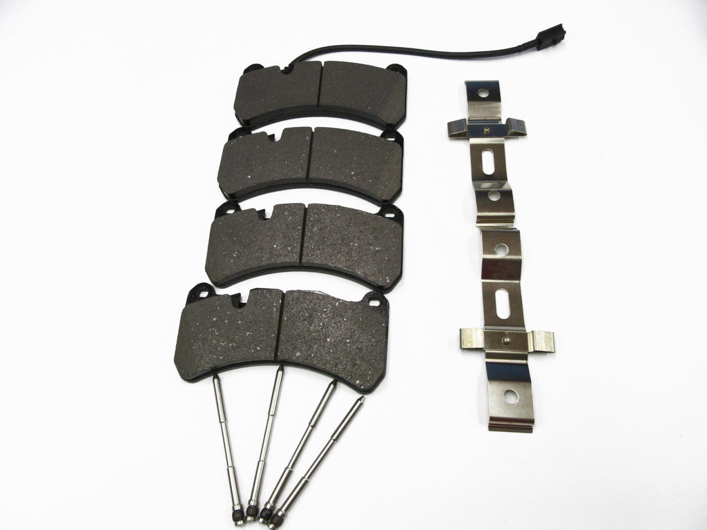 Maserati Ghibli Quattroporte brake pads rotors filters belts service kit #334