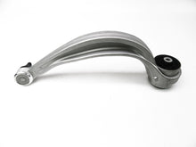Load image into Gallery viewer, Bentley Bentayga left lower control arms TopEuro #484