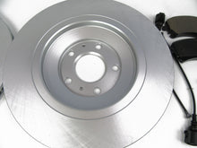 Load image into Gallery viewer, Bentley GT GTC Flying Spur rear brake pads &amp; rotors TopEuro #662