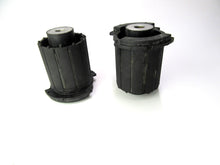 Load image into Gallery viewer, Rolls Royce Phantom Drophead Coupe upper control arms wishbone top bushing bush 2pcs #348