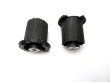 Load image into Gallery viewer, Rolls Royce Phantom Drophead Coupe upper control arms wishbone top bushing bush 2pcs #348