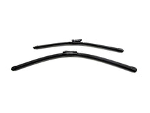 Load image into Gallery viewer, Maserati Ghibli Quattroporte filters wiper blades service kit #884