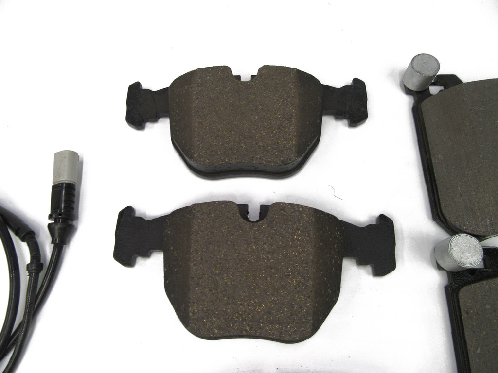 Rolls Royce Ghost Wraith Dawn front rear brake pads TopEuro #642