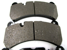 Load image into Gallery viewer, Maserati Gran Turismo Gt front rear brake pads rotors set TopEuro #322