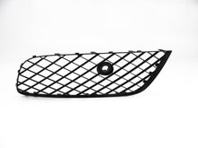 Load image into Gallery viewer, Bentley Continental Gt Gtc S V8 front bumper grill set 3pcs #689
