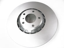 Load image into Gallery viewer, Bentley Bentayga front brake disc rotor TopEuro #506