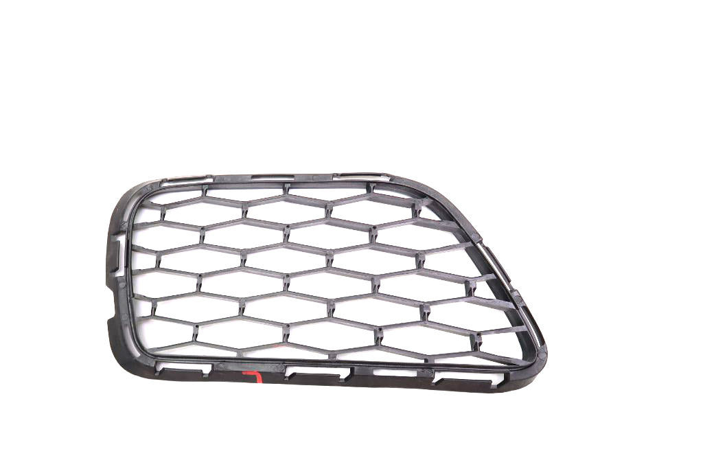 Maserati Quattroporte front bumper grille #762