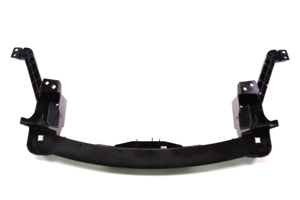 Maserati Quattroporte front cross member #2263