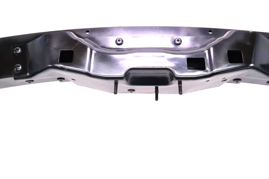 Maserati Quattroporte front cross member #2263
