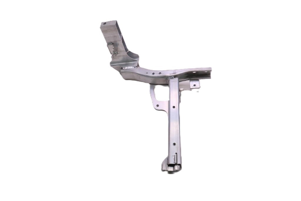 Rolls Royce Ghost Wraith Dawn front center cross member radiator support #2264