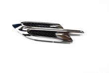 Load image into Gallery viewer, Bentley Bentayga chrome left fender air vent grill 1pc #1861