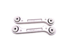 Load image into Gallery viewer, Maserati Levante left &amp; right rear suspension control arms 2pcs #2348