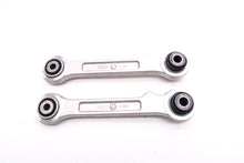Load image into Gallery viewer, Maserati Levante left &amp; right rear suspension control arms 2pcs #2352