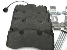 Load image into Gallery viewer, Maserati Quattroporte V8 Gts front brake pads OE FORMULATED #140