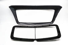 Load image into Gallery viewer, Bentley Bentayga front center grille surround &amp; black trim #2024