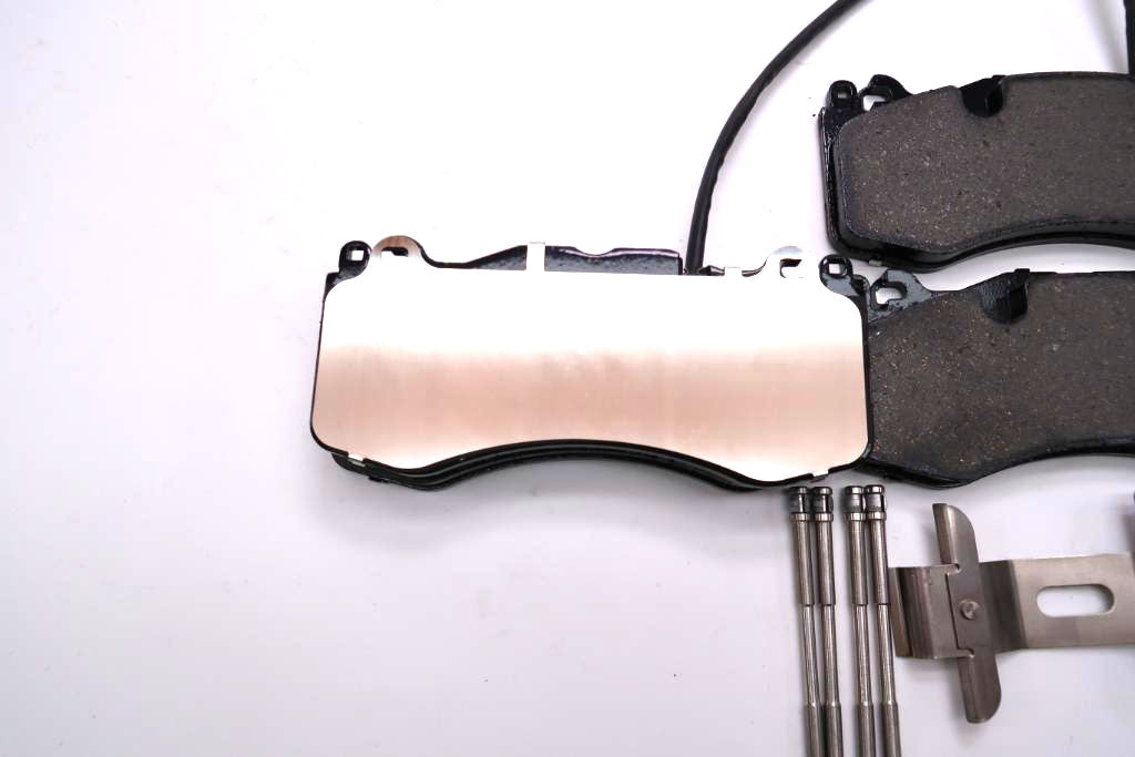 Maserati GranTurismo Gran Turismo Gt front brake pads TopEuro #2493