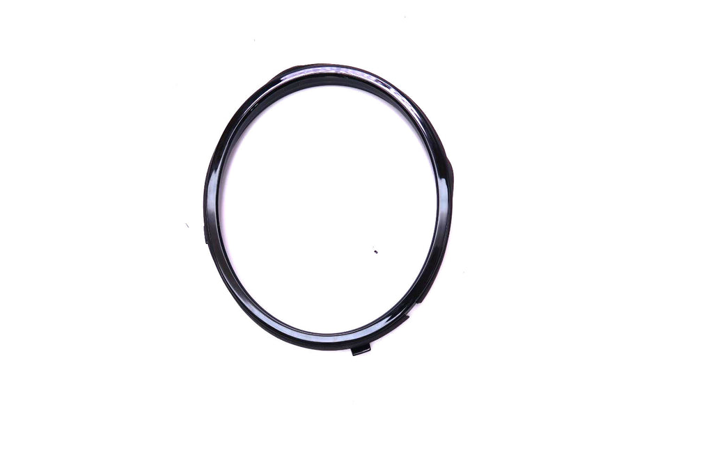 Bentley Mulsanne right outer black headlight ring #2577