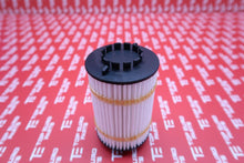 Load image into Gallery viewer, Bentley Gt Gtc Flying Spur V8 engine oil filter #2040