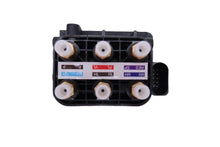 Load image into Gallery viewer, Bentley Continental Flying Spur GT GTC air suspension valve block #2190