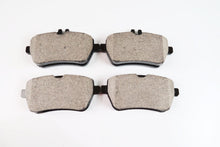 Load image into Gallery viewer, Mercedes S class S550 front and rear brake pads TopEuro #670