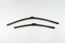 Load image into Gallery viewer, Rolls Royce Ghost wiper blades #1417